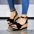 Sandalia De Plataforma Con Moño